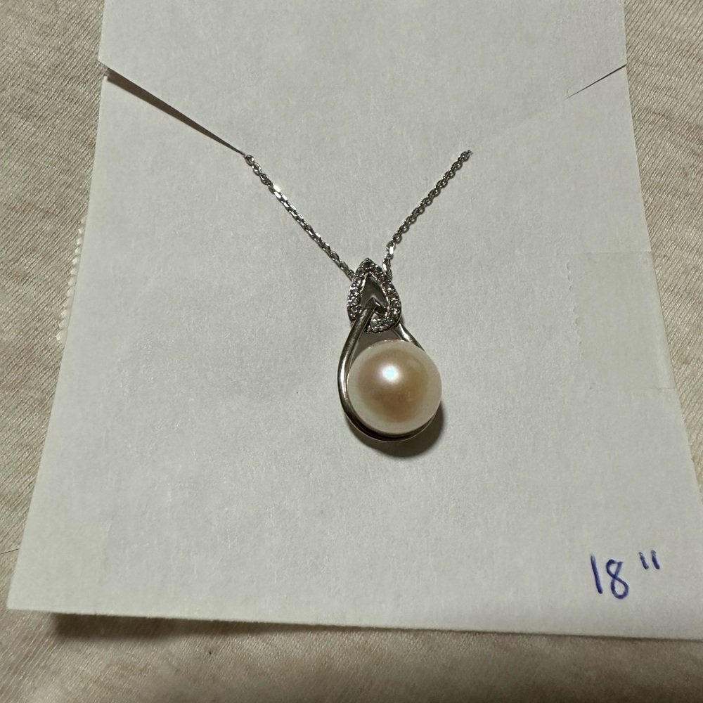 Kay Jewlers Silver Pearl Pendant Necklace